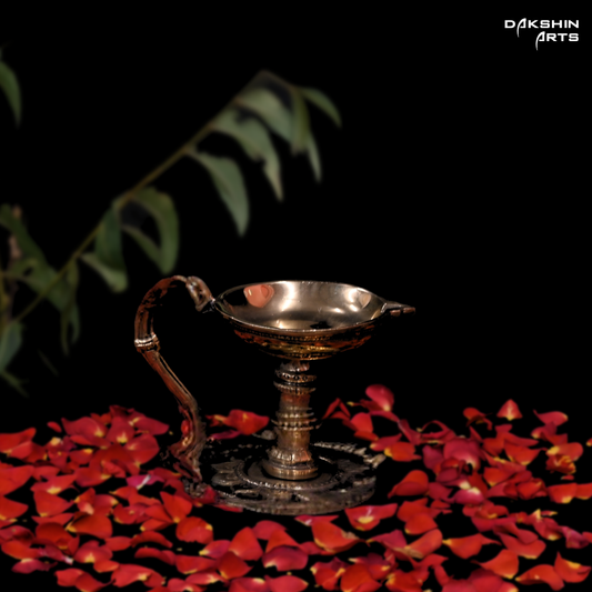 Brass Diya with Handle - Dakshin Arts