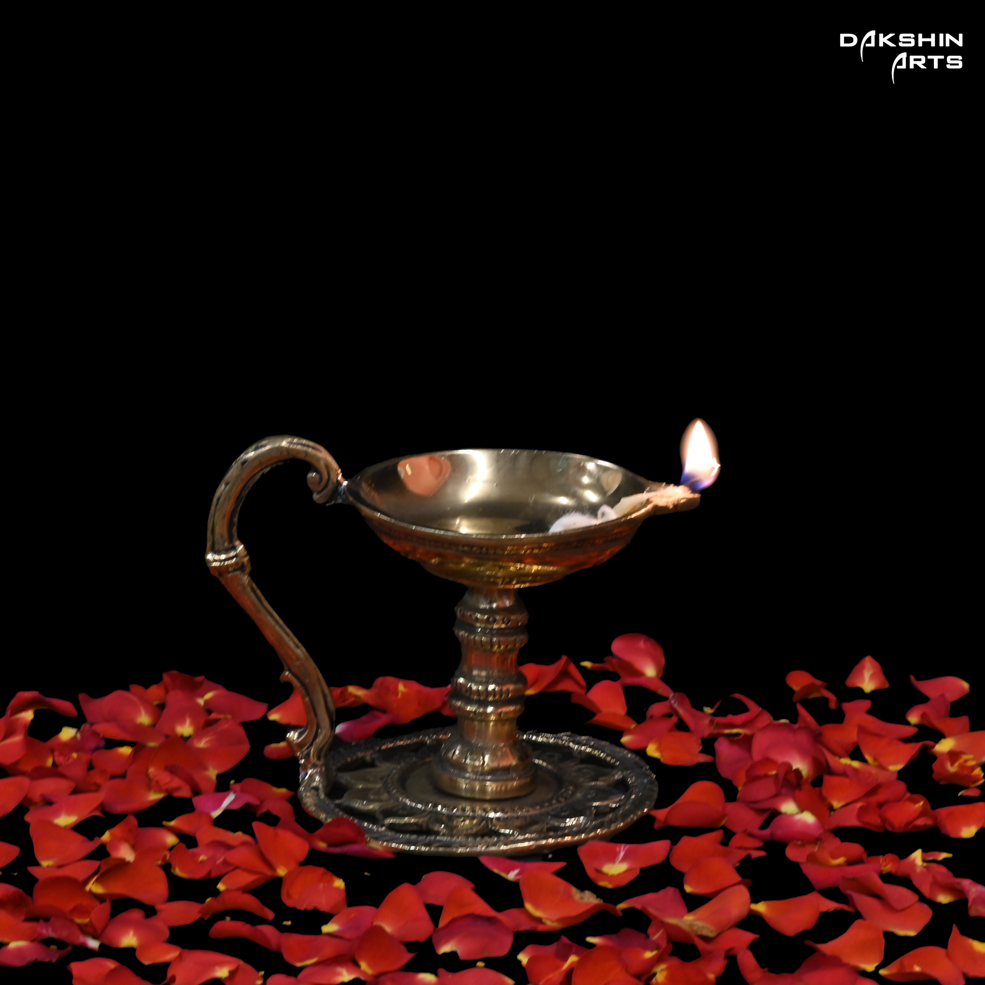 Brass Diya with Handle - Dakshin Arts