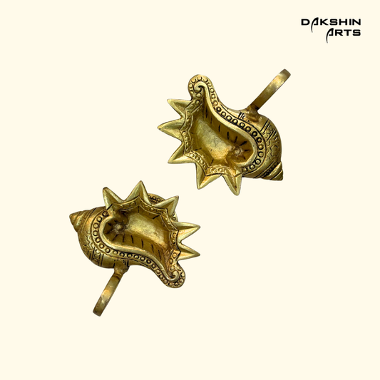 Brass Shankh Diya