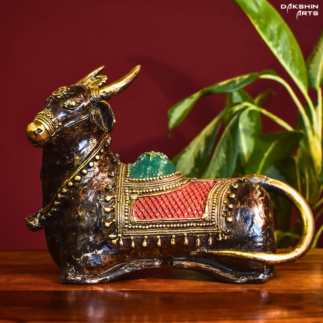 NANDI SITTING BIG - Dakshin Arts