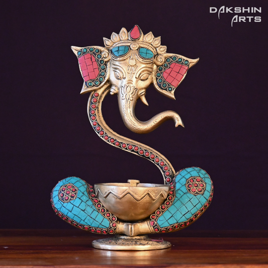 MODERN GANESHA WITH DEEP - Dakshin Arts