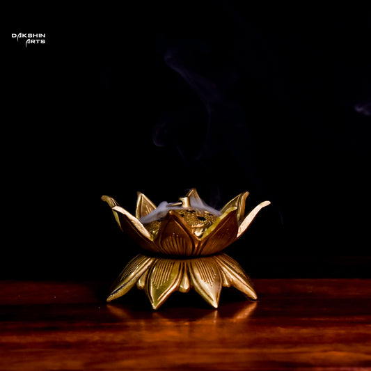 LOTUS DHOOP DANI - Dakshin Arts