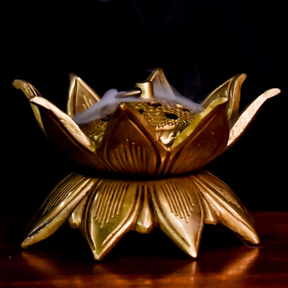 LOTUS DHOOP DANI - Dakshin Arts