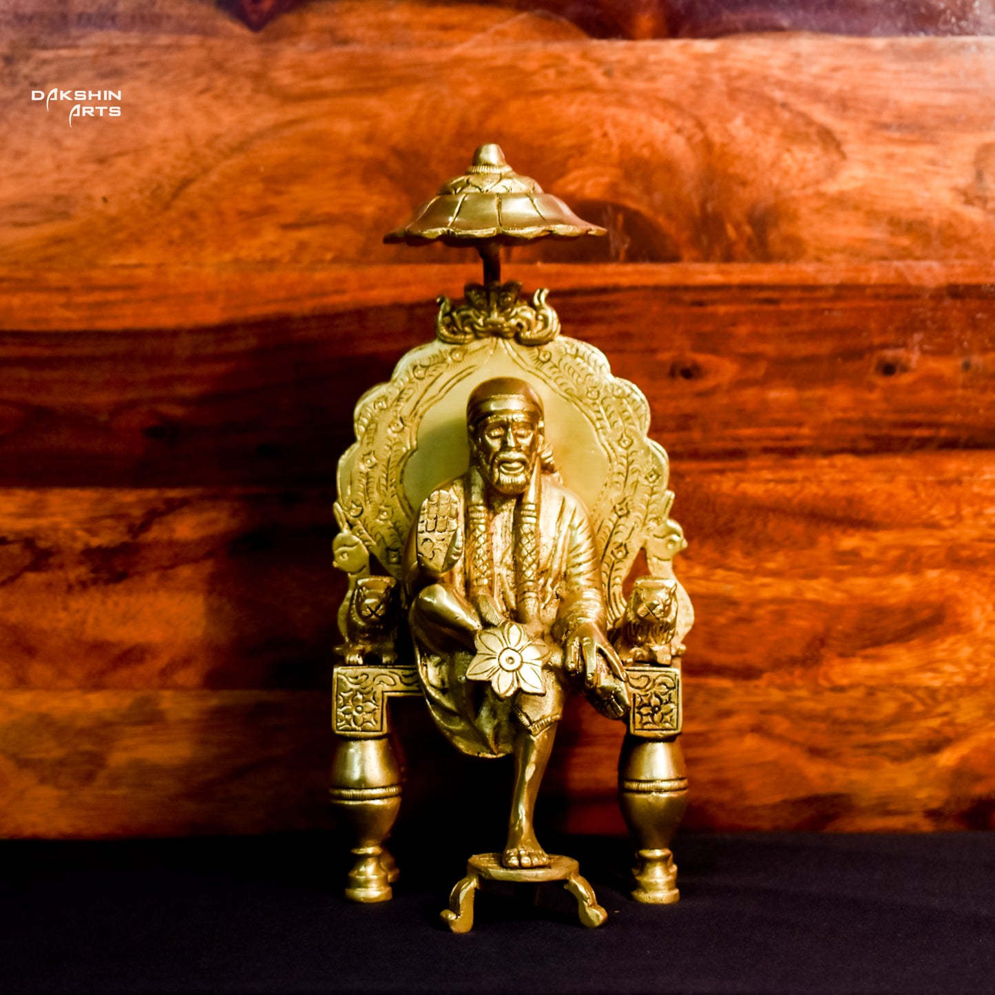 SAI BABA SITTING ON SINGHASAN - Dakshin Arts