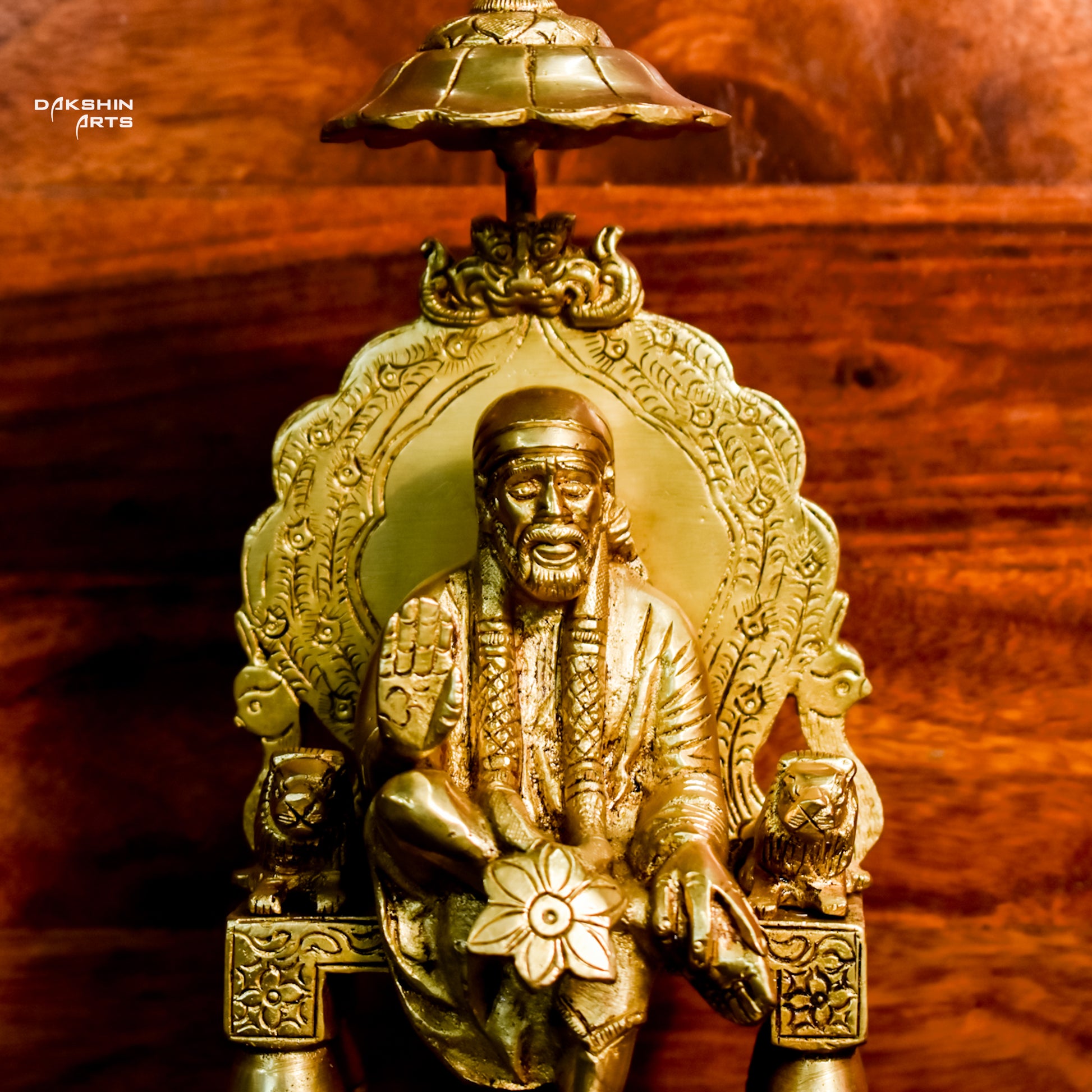 SAI BABA SITTING ON SINGHASAN - Dakshin Arts